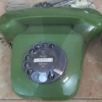 تلفن رومیزی قدیمی وکمیاب