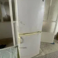 یخچال و فریزر فروزان