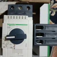 کنتاکتور ۲۰۰ آمپر . بیمتال . کلید حرارتی|ماشین‌آلات صنعتی|تهران, تهرانپارس جنوبی|دیوار