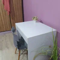 میز تحریر و صندلی