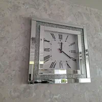 ساعت دیواری