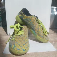 کفش فوتبال ورزشی