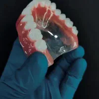 لابراتوار دندانسازی پارامی