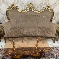 فروش فوری مبل سلطنتی 10نفره باعسلی شیشه ای