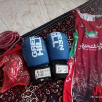 لباس کشتی و تجهیزات بوکس