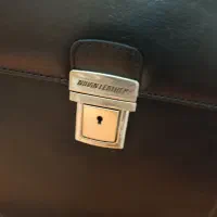 نوین چرم|کیف، کفش، کمربند|تهران, شهرک شهید باقری|دیوار