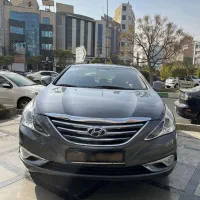 سوناتا yf 2013 بسیار مرتب