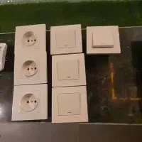 کلید و پریز دلند|لامپ و چراغ|تهران, تهرانپارس جنوبی|دیوار