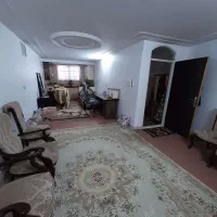 ویلایی سه طبقه مجزا دوتا کنتور برق پمپ آب|فروش خانه و ویلا|قم, سراجه (۱۵ خرداد)|دیوار