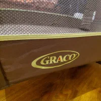 تخت و پارک کودک Graco