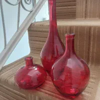 سه عدد گلدان شیشه ای