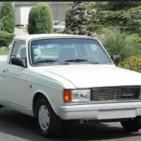 راننده برای دور گردی در روستا های اطراف