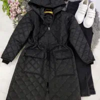 لباس زنانه مانتو کاپشنی باران شیکان کده|لباس|مشهد, امامیه (شهرک غرب)|دیوار