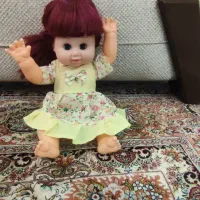 عروسک آواز خوان