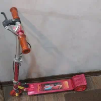 اسکوتر طرح مکویین