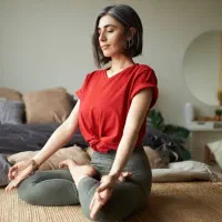 مربی آنلاین یوگا( فقط بانوان )