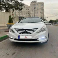 ماشین سوناتا yf