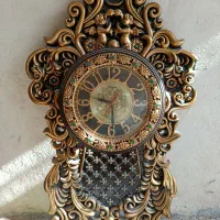 ساعت دیواری