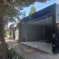 مغازه تجاری بر خیابان میر