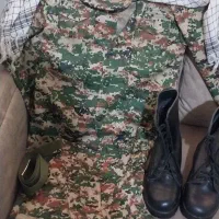 لباس خدمت باکفش|لباس|پیشوا, |دیوار