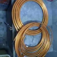 مجری لوله کشی مسی