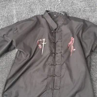 لباس مبارزه و لباس باشگاه کونگفو