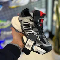 کتونی بالنسیاگا (آدیداس دیلاگس)|کیف، کفش، کمربند|قم, امامزاده ابراهیم|دیوار