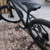 دوچرخه|دوچرخه، اسکیت، اسکوتر|ری, شهادت|دیوار