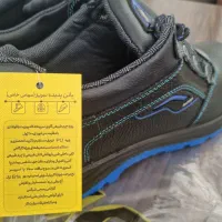 کفش ایمنی کفش کار سایز۴۲|کیف، کفش، کمربند|مشهد, نرگس (شهرک غرب)|دیوار