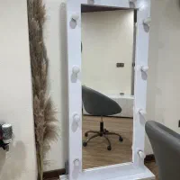 ایینه قدی چراغ دار ام دی اف دونه ای ۳ تومن