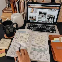 تدریس زبان انگلیسی راهنمایی و دبیرستان