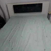 تخت بهمراه تشک