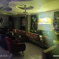 ویدیو پروژکتور ژاپنی هیتاچی با کابل وپایه|تلویزیون و پروژکتور|پرند, فاز ۶|دیوار