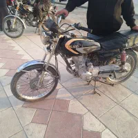 موتور سیکلت ۱۲۵ استارتی همتاز