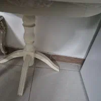 میز نیم دایره