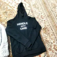 کاپشن|لباس|خرمآباد, |دیوار