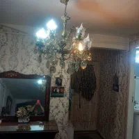 لوستر در سنگین وزن میباشد در حد نو به قیمت مناسب|لوستر و چراغ آویز|سهند, |دیوار