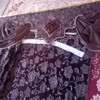 پرده مخمل طلایی درباغملک