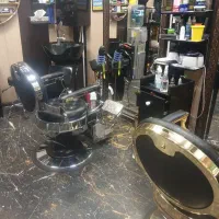 آرایشگر آقا سابقه کار بیشترازپنج سال