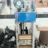 دستگاه پرس شلنگ هیدرولیک ۱/۴|ماشین‌آلات صنعتی|مشهد, نوید|دیوار