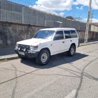 پاجیرو راهی مدل 2000 6سیلندر درجه یک
