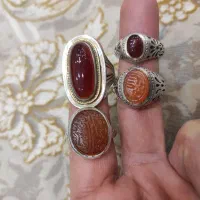 انگشتر نقره دست‌ساز عقیق خطی