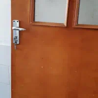 درب چوبی دولنگه