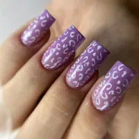 آف خدمات کاشت ناخن( فقط۲۶۰)