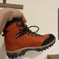 بوت کوهنوردی مدل SHERPA درحد نو سایز۴۰