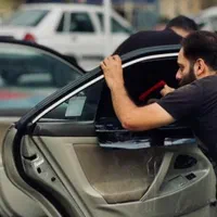 شیشه دودی آمریکایی در سالن مجهز و سیار