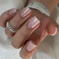 تخفیف ٪20خدمات ناخن|خدمات آرایشگری و زیبایی|سبزوار, گلشن|دیوار