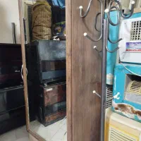 رخت آویز بزرگ وجادار