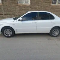 خودرو دنا سفید