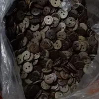 دکمه چوبی۲۴